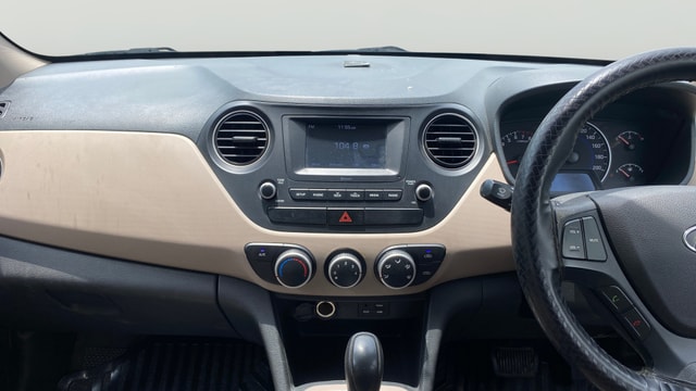 View Hyundai Grand i10 Image 17 Used Hyundai Grand i10 Image 17
