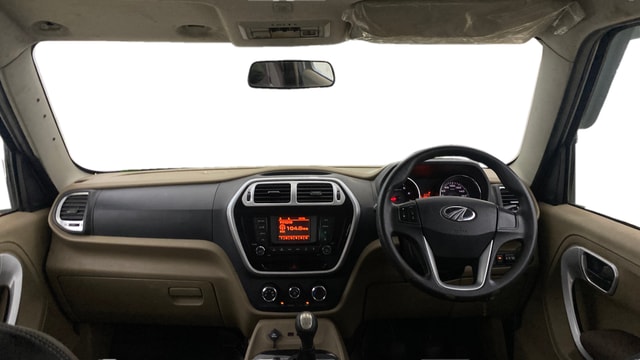 View Mahindra TUV300 Image 30 Used Mahindra TUV300 Image 30