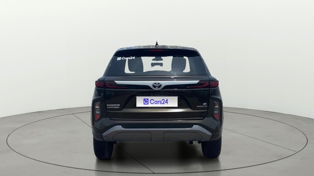 View Toyota Urban Cruiser Hyryder Image 41 Used Toyota Urban Cruiser Hyryder Image 41