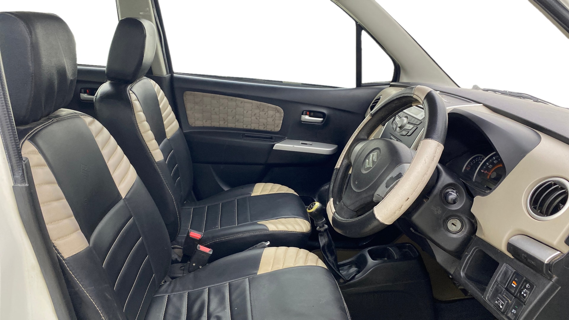 View 2015 Maruti Suzuki 1000 Base Variant Image 25 Used 2015 Maruti Suzuki 1000 Base Variant Image 25