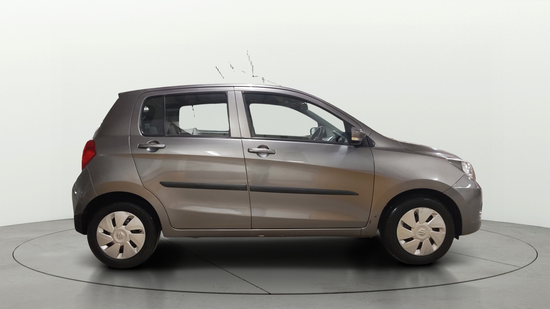 View 2015 Maruti Suzuki 1000 Base Variant Image 8 Used 2015 Maruti Suzuki 1000 Base Variant Image 8