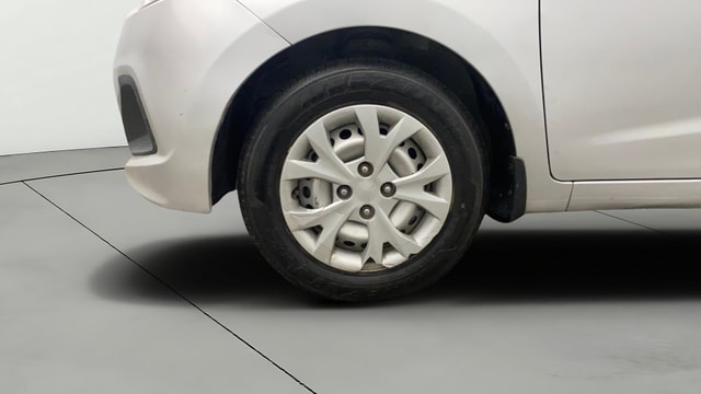 View Hyundai Grand i10 Image 37 Used Hyundai Grand i10 Image 37