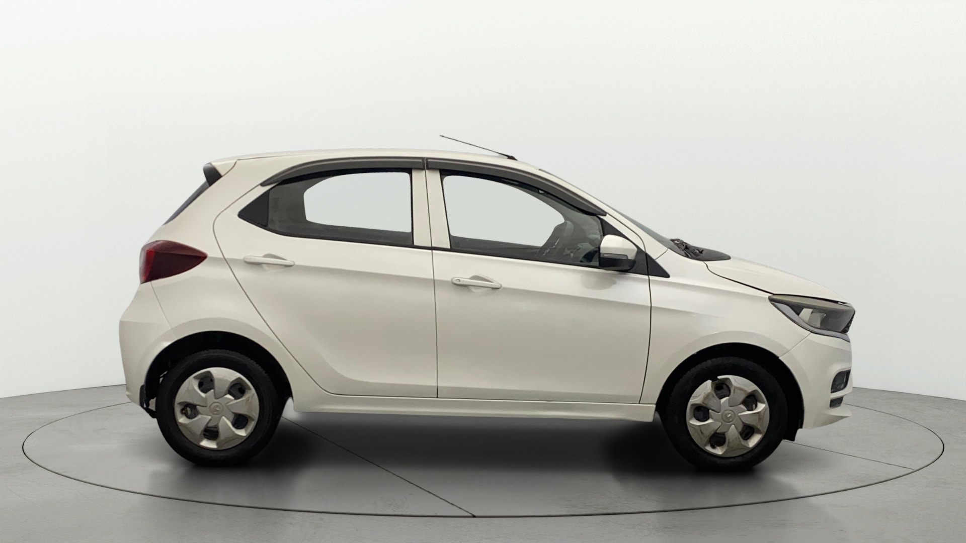 Used 2021 Tata Tiago Used 2021 Tata Tiago