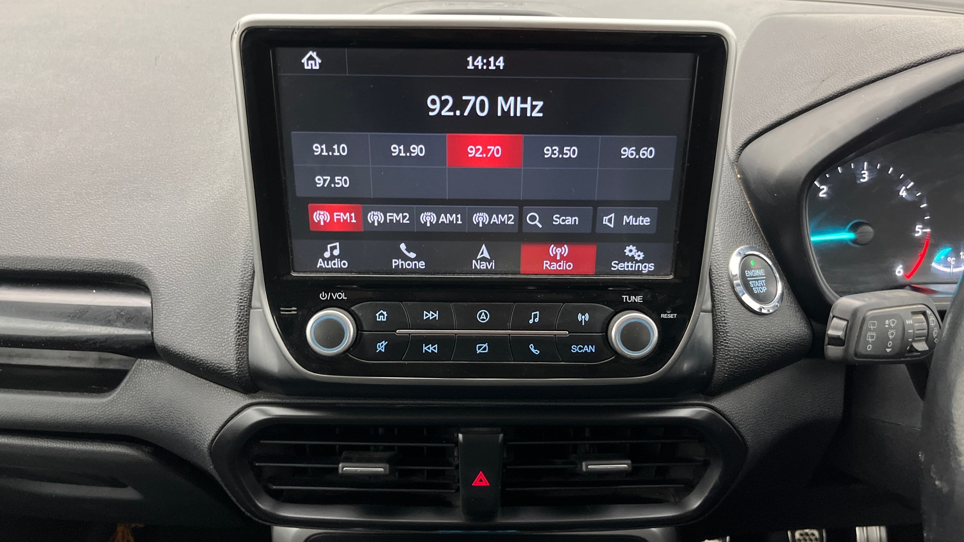 View 2018 Ford EcoSport 1.5 TDCi Diesel Ambiente BS IV Image 18 Used 2018 Ford EcoSport 1.5 TDCi Diesel Ambiente BS IV Image 18