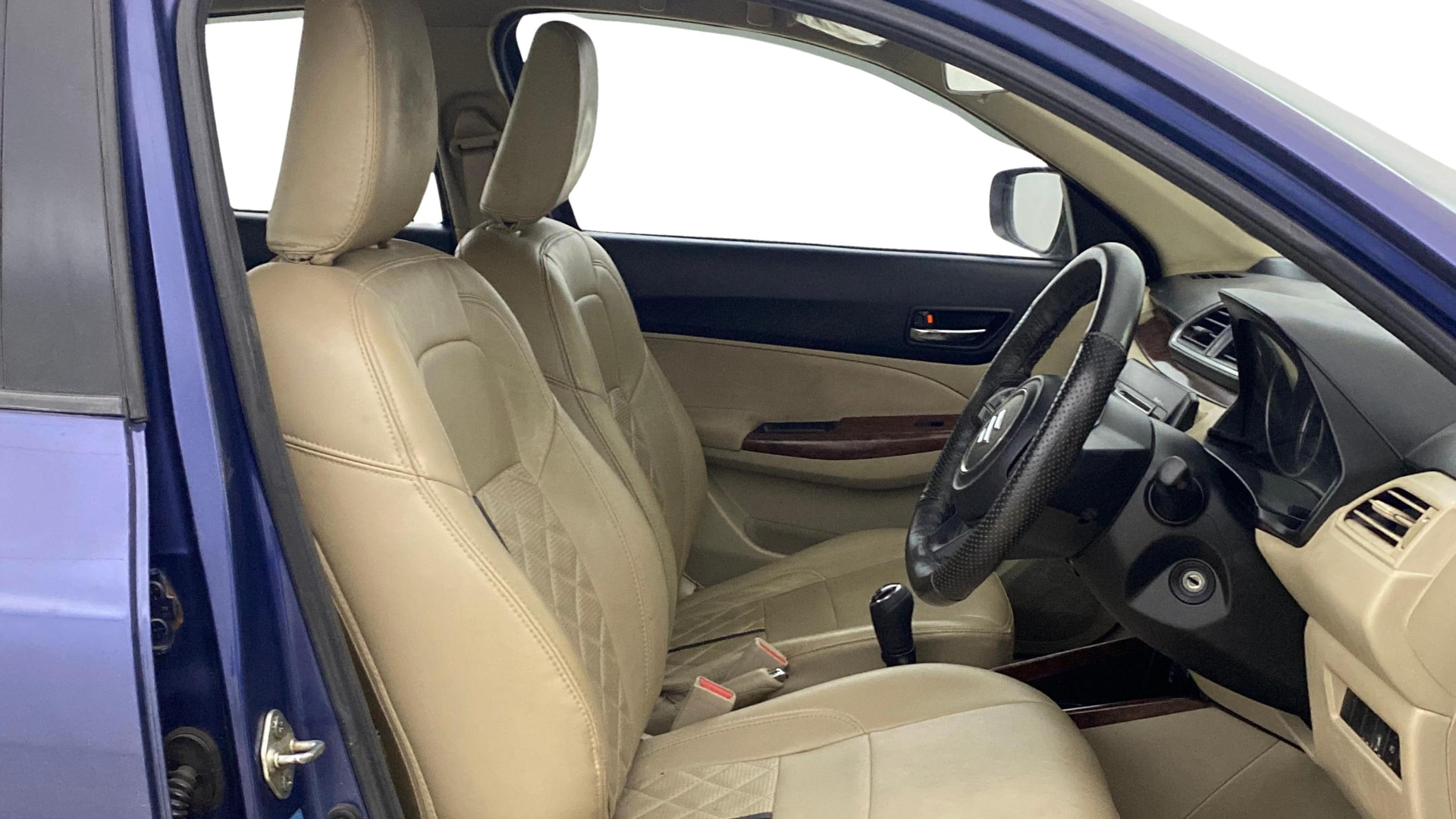 View 2017 Maruti Suzuki 1000 Base Variant Image 25 Used 2017 Maruti Suzuki 1000 Base Variant Image 25