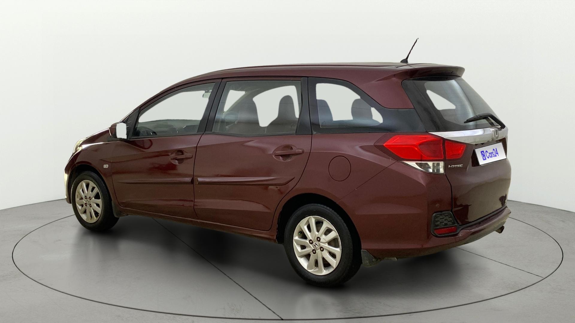 View 2015 Honda Mobilio E Diesel Image 2 Used 2015 Honda Mobilio E Diesel Image 2