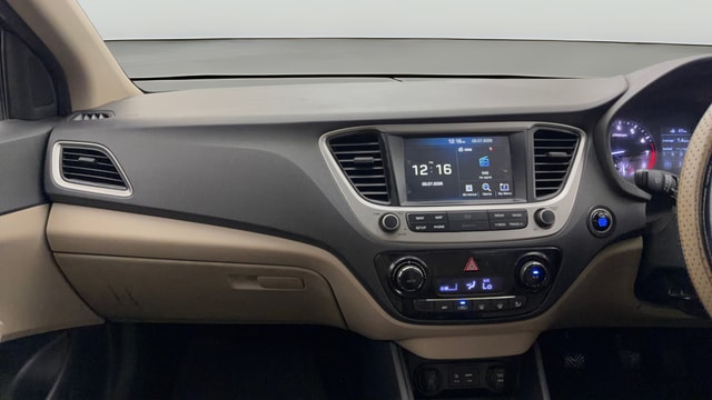 View Hyundai Verna Image 18 Used Hyundai Verna Image 18
