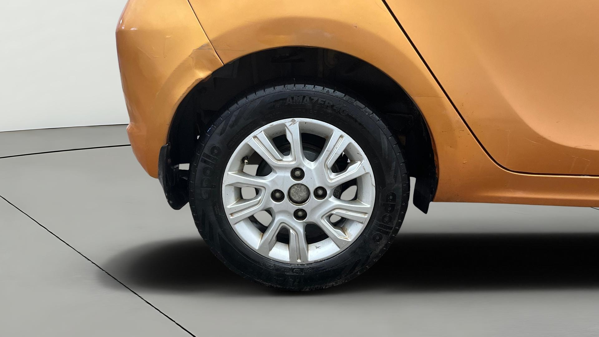 View 2018 Tata Tiago Revotorq XB Image 23 Used 2018 Tata Tiago Revotorq XB Image 23
