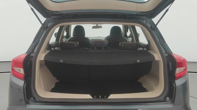 View Mahindra XUV300 Image 37 Used Mahindra XUV300 Image 37