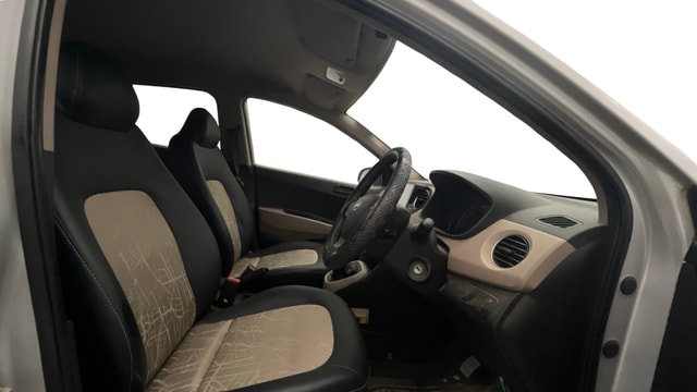 View Hyundai Grand i10 Image 25 Used Hyundai Grand i10 Image 25