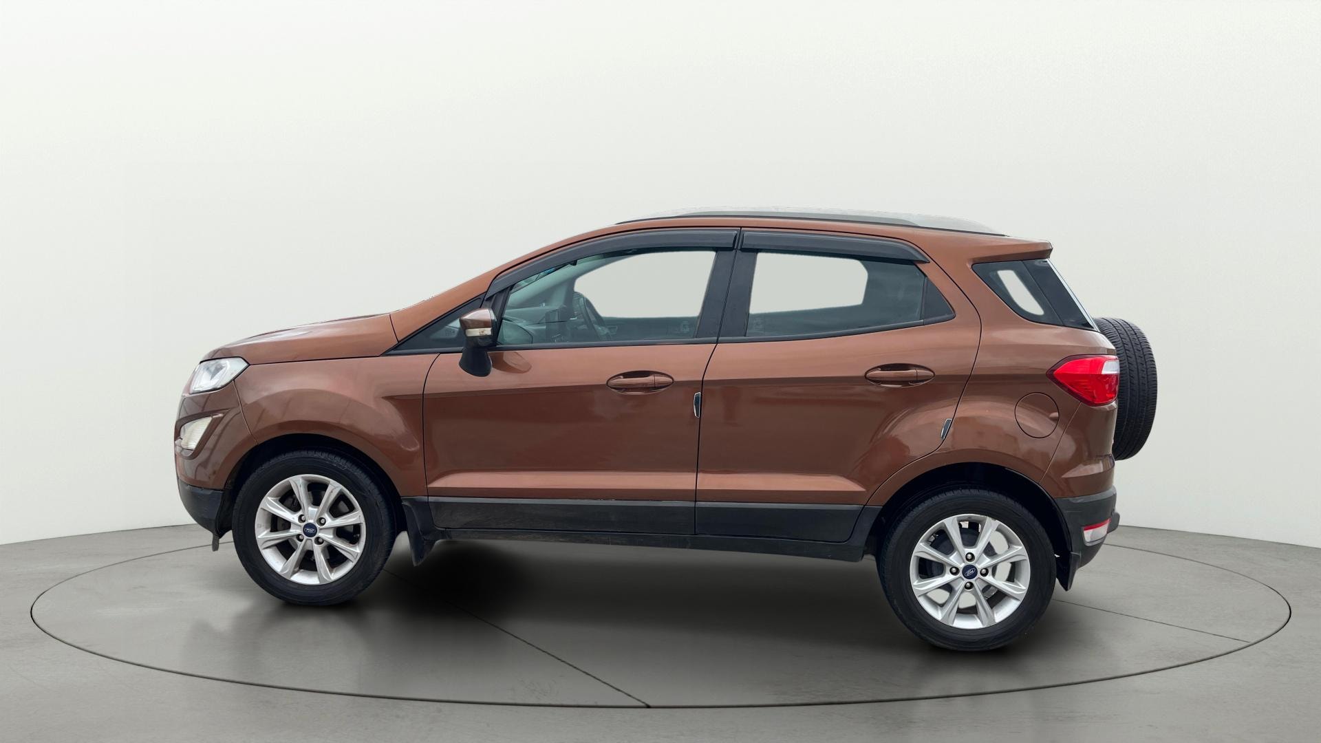 View 2020 Ford EcoSport 1.5 TDCi Diesel Ambiente BS IV Image 5 Used 2020 Ford EcoSport 1.5 TDCi Diesel Ambiente BS IV Image 5