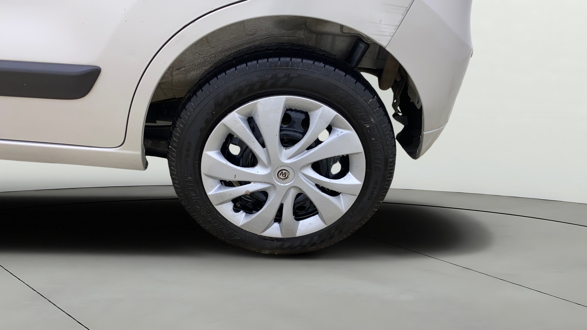 View 2015 Maruti Suzuki 1000 Base Variant Image 7 Used 2015 Maruti Suzuki 1000 Base Variant Image 7