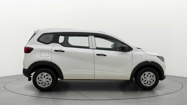 View Renault Triber Image 8 Used Renault Triber Image 8