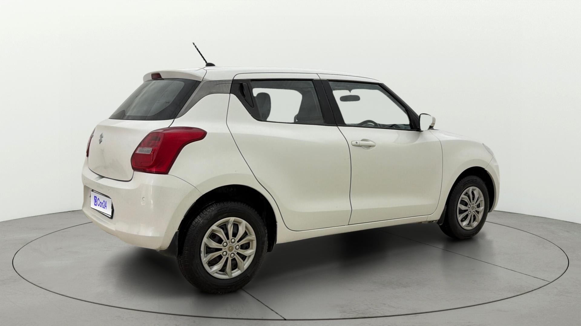 View 2022 Maruti Suzuki 1000 Base Variant Image 41 Used 2022 Maruti Suzuki 1000 Base Variant Image 41