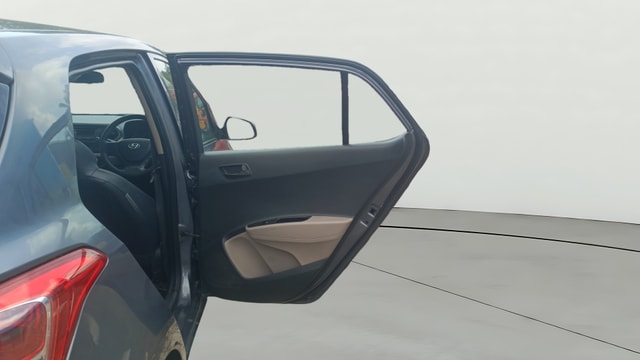 View Hyundai Grand i10 Image 7 Used Hyundai Grand i10 Image 7
