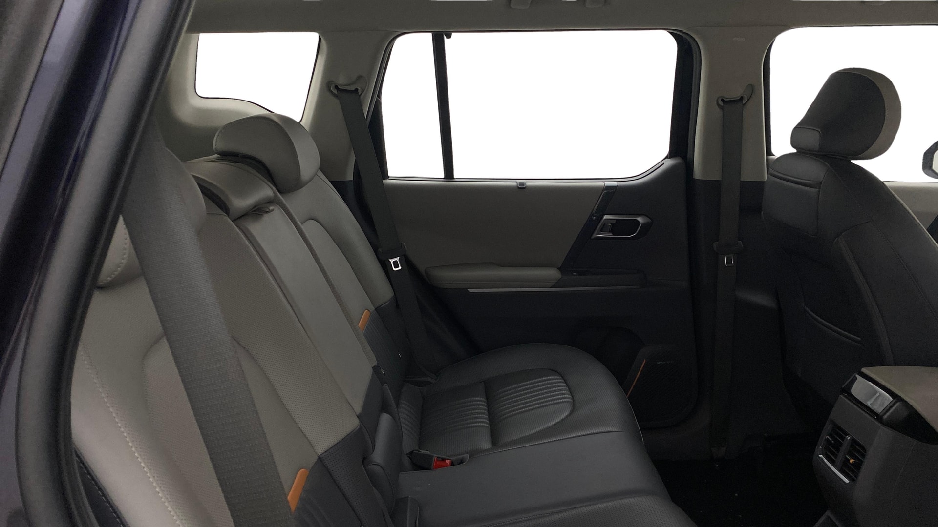 View 2025 Kia Syros HTX Plus (O) AT Diesel Image 37 Used 2025 Kia Syros HTX Plus (O) AT Diesel Image 37
