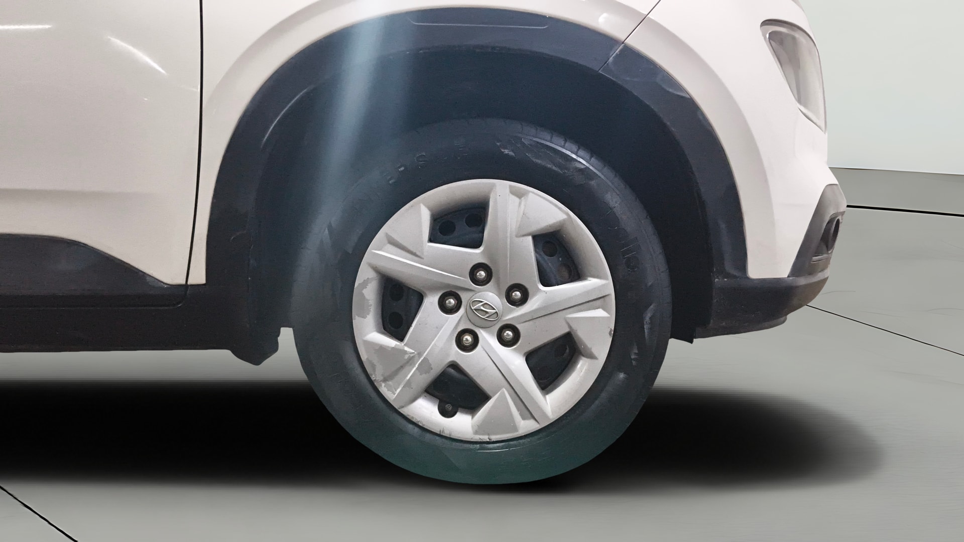 View 2019 Hyundai Venue E 1.2 Petrol BS IV Image 41 Used 2019 Hyundai Venue E 1.2 Petrol BS IV Image 41