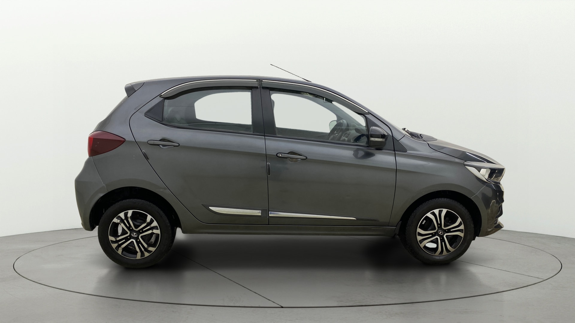 Used 2023 Tata Tiago Used 2023 Tata Tiago