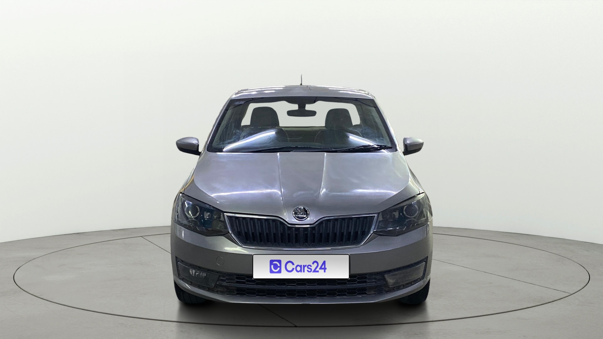 View 2018 Skoda Rapid 1.5 TDI CR Style AT BS IV Image 1 Used 2018 Skoda Rapid 1.5 TDI CR Style AT BS IV Image 1