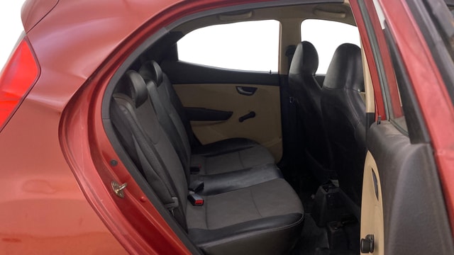 View Hyundai EON Image 29 Used Hyundai EON Image 29