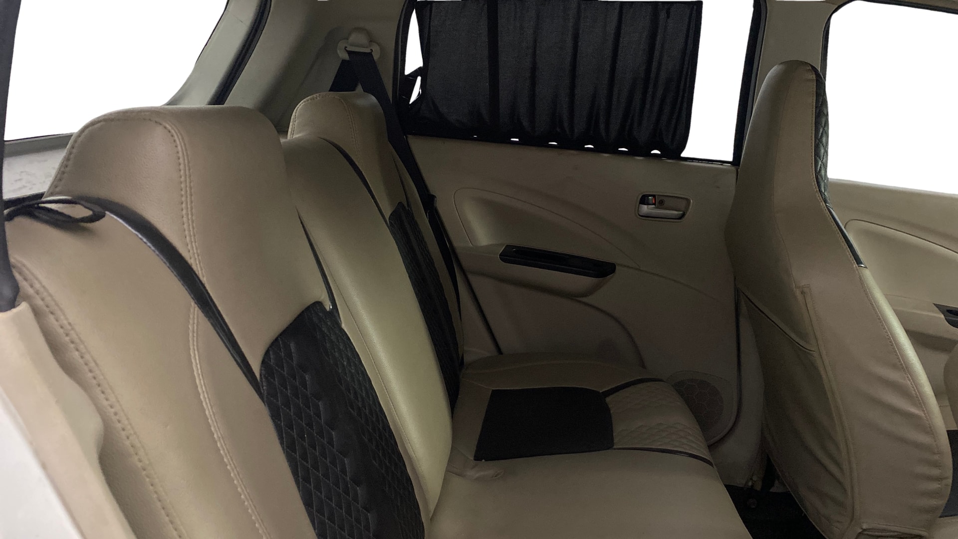 View 2020 Maruti Suzuki 1000 Base Variant Image 29 Used 2020 Maruti Suzuki 1000 Base Variant Image 29