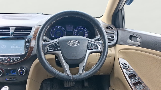 View Hyundai Verna Image 20 Used Hyundai Verna Image 20