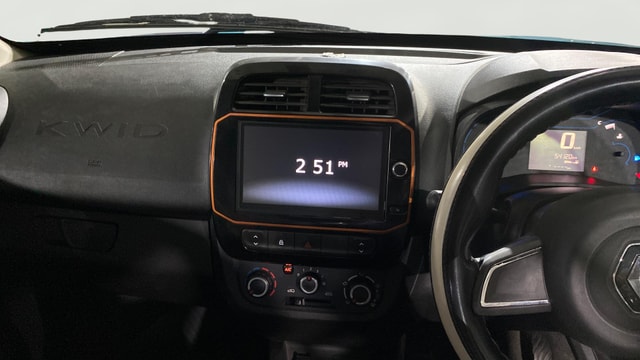 View Renault Kwid Image 17 Used Renault Kwid Image 17