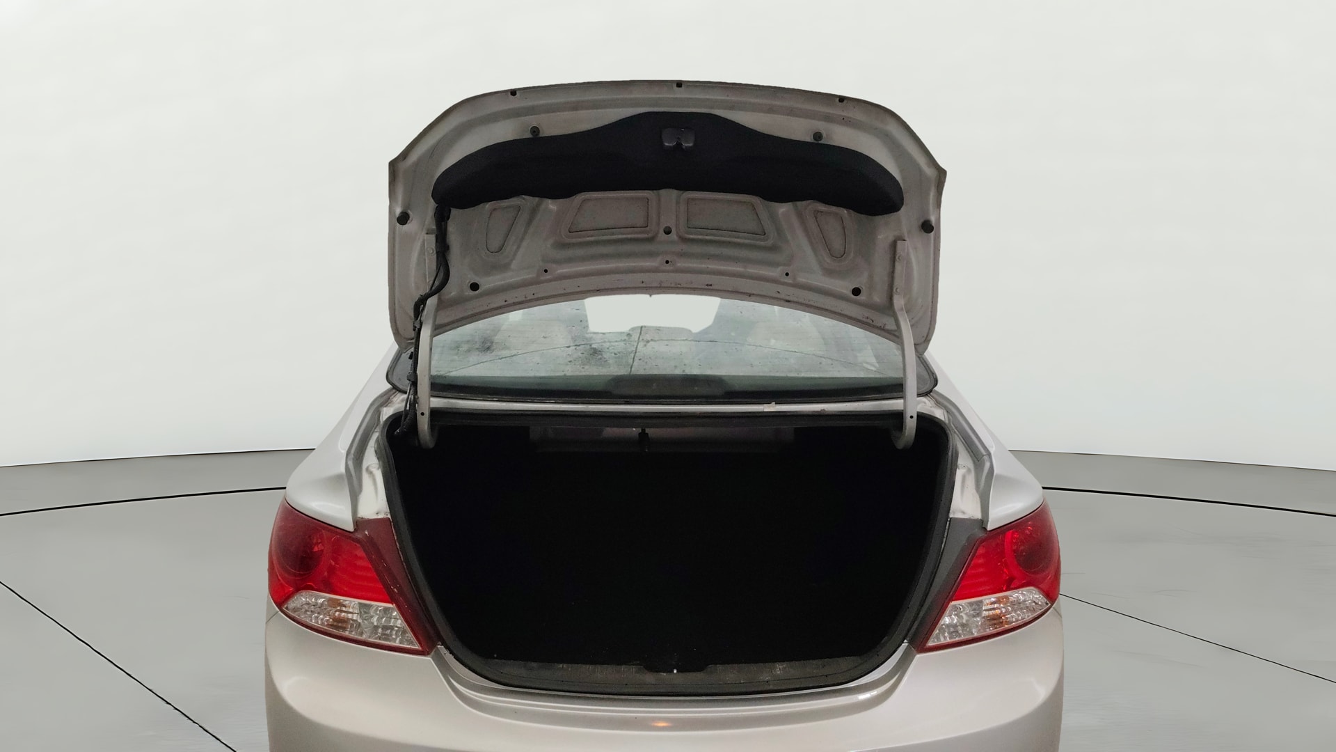 Used 2013 Hyundai Fluidic Verna Used 2013 Hyundai Fluidic Verna