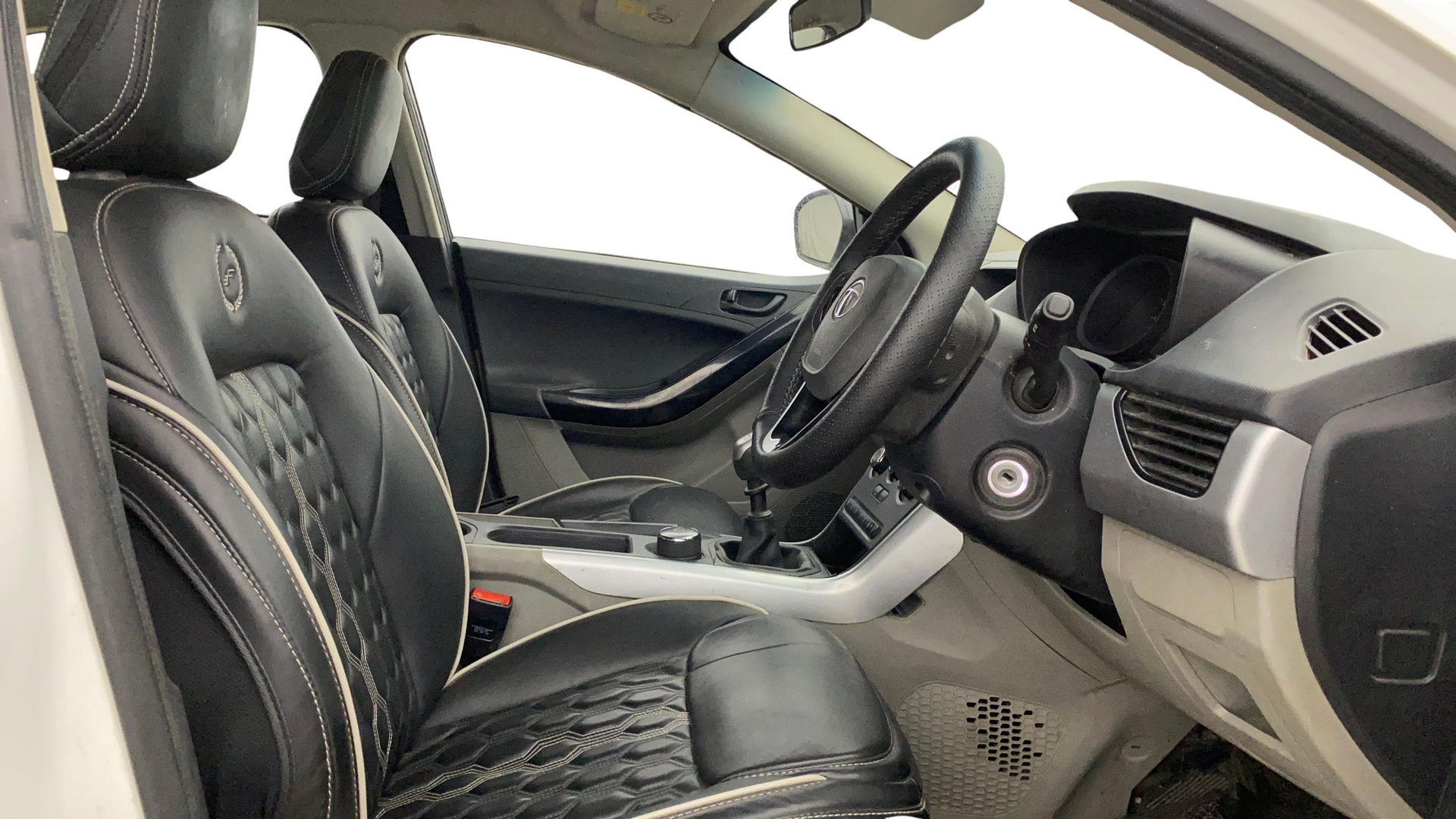 View 2019 Tata Nexon Revotron XM Image 25 Used 2019 Tata Nexon Revotron XM Image 25