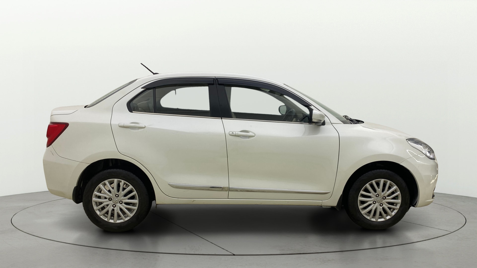 View 2022 Maruti Suzuki 1000 Base Variant Image 8 Used 2022 Maruti Suzuki 1000 Base Variant Image 8