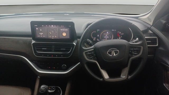 View Tata Harrier Image 21 Used Tata Harrier Image 21