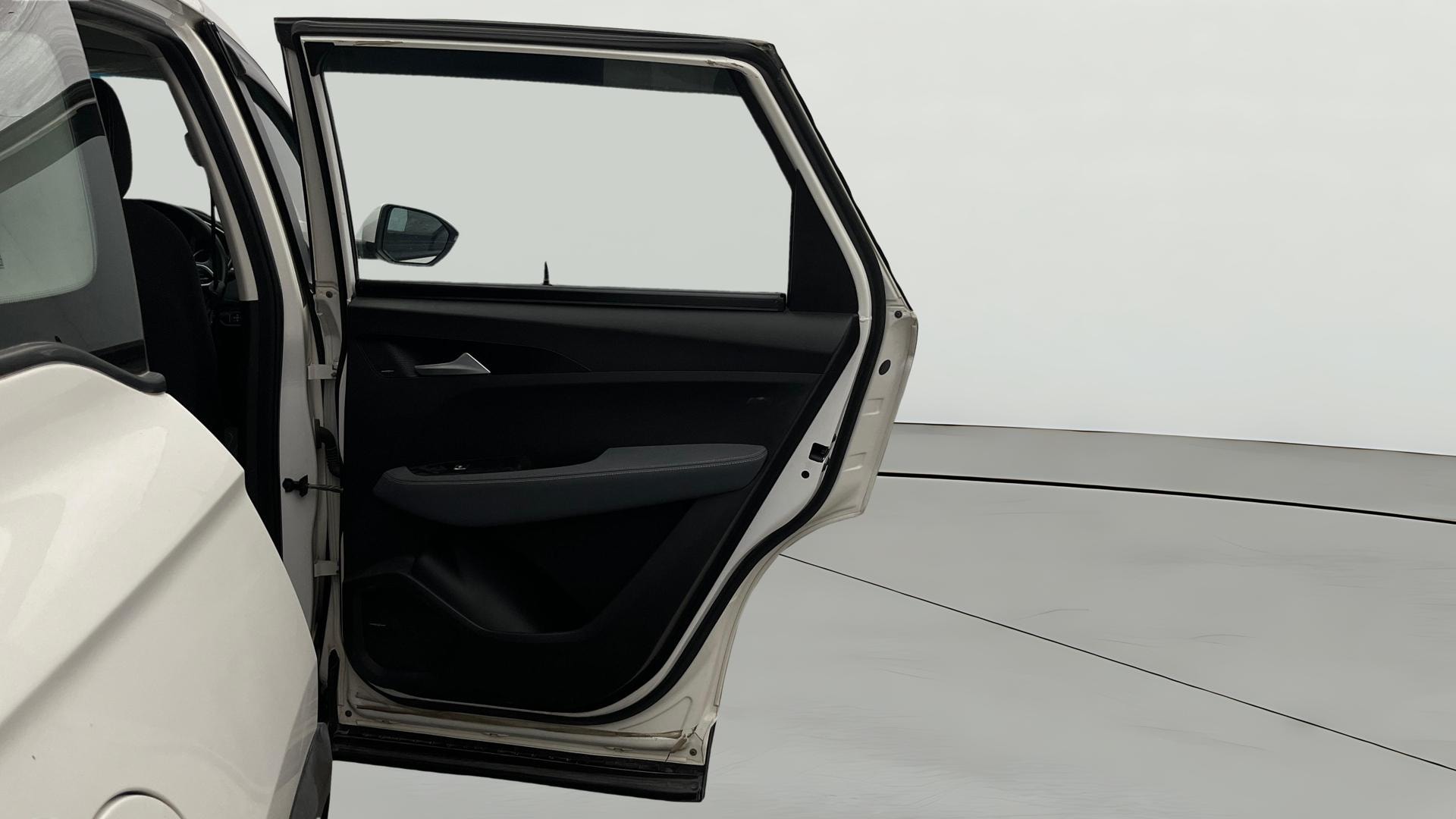 View 2021 MG Hector Super Petrol BS IV Image 8 Used 2021 MG Hector Super Petrol BS IV Image 8