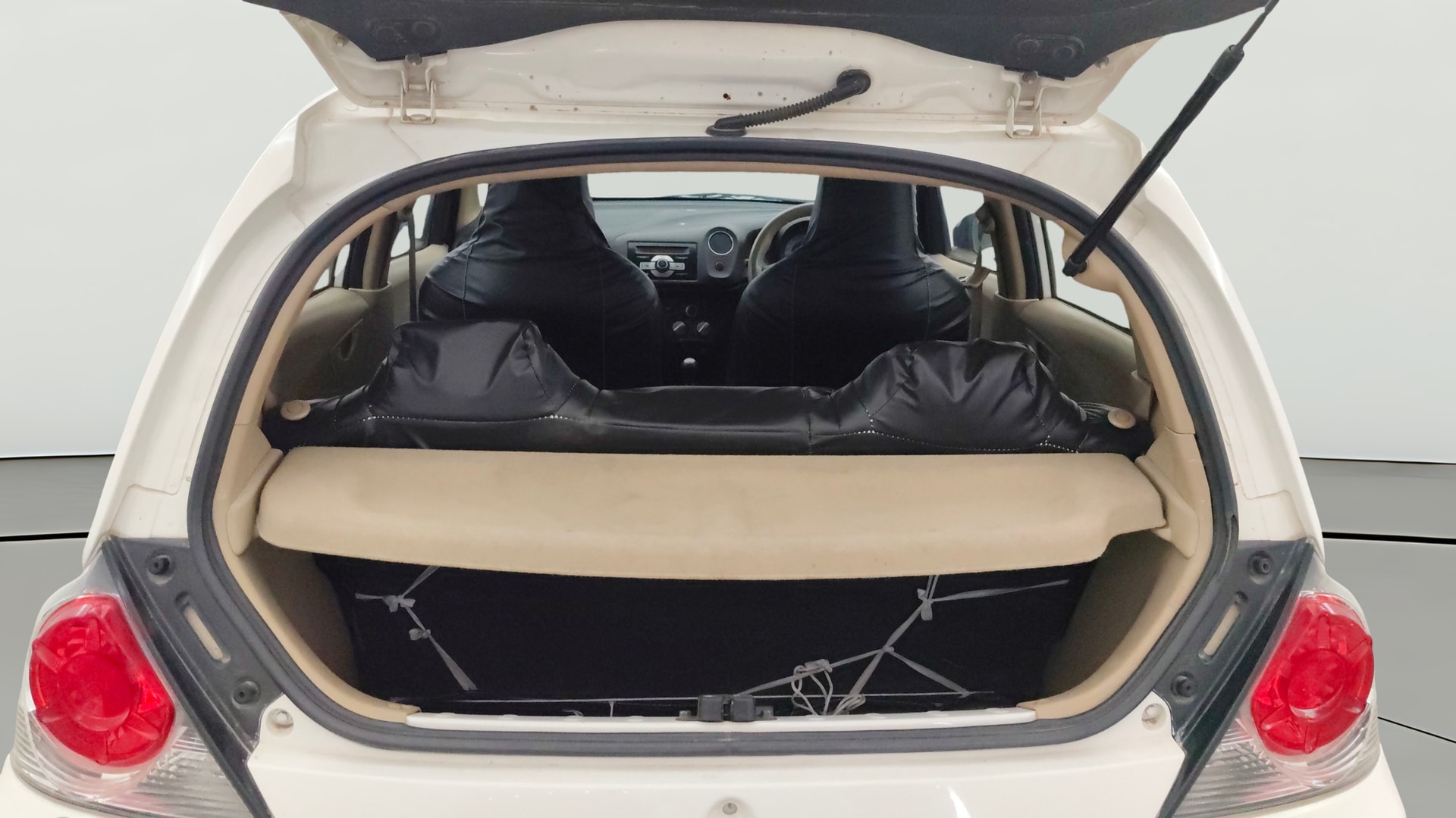 View 2013 Honda Brio S MT Petrol Image 36 Used 2013 Honda Brio S MT Petrol Image 36