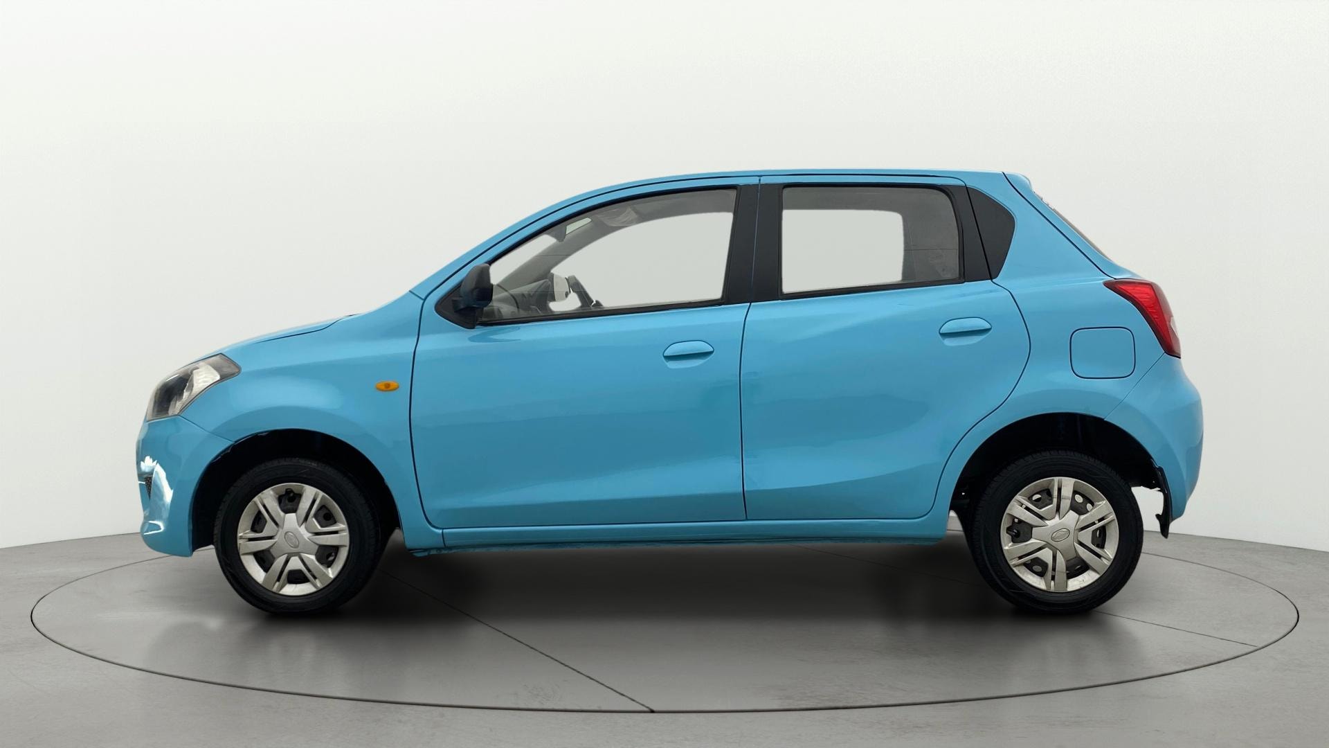View 2014 Datsun Go T Image 5 Used 2014 Datsun Go T Image 5