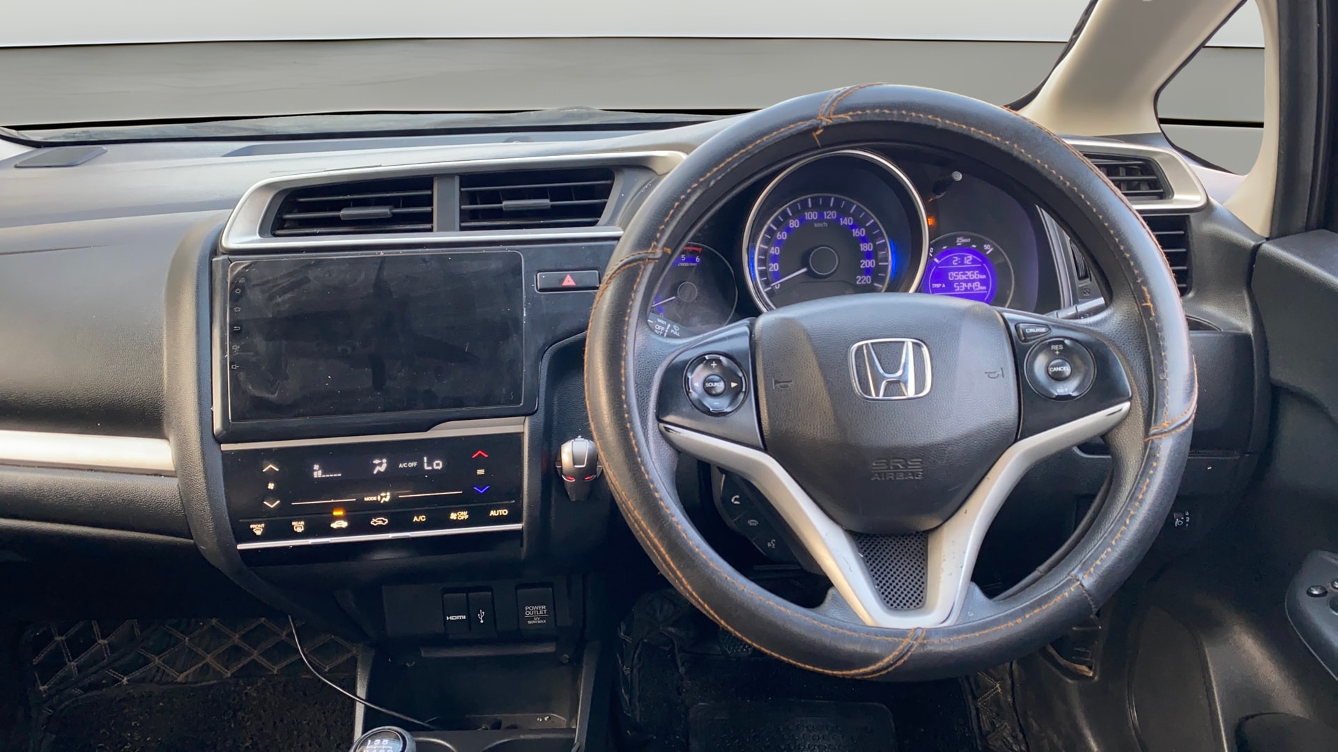 View 2018 Honda WR-V S MT Diesel Edge Edition Image 13 Used 2018 Honda WR-V S MT Diesel Edge Edition Image 13
