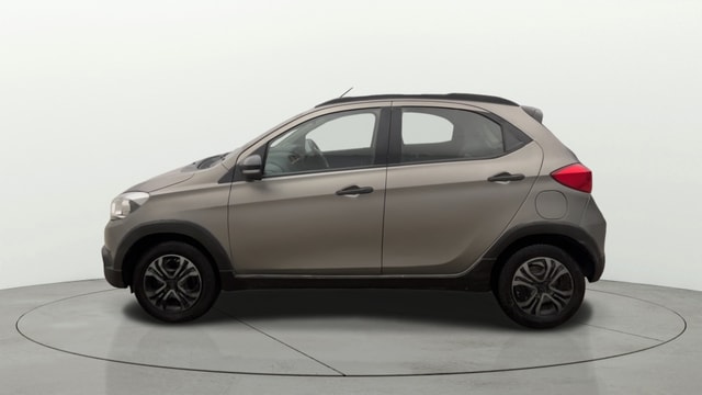 View Tata Tiago NRG Image 5 Used Tata Tiago NRG Image 5