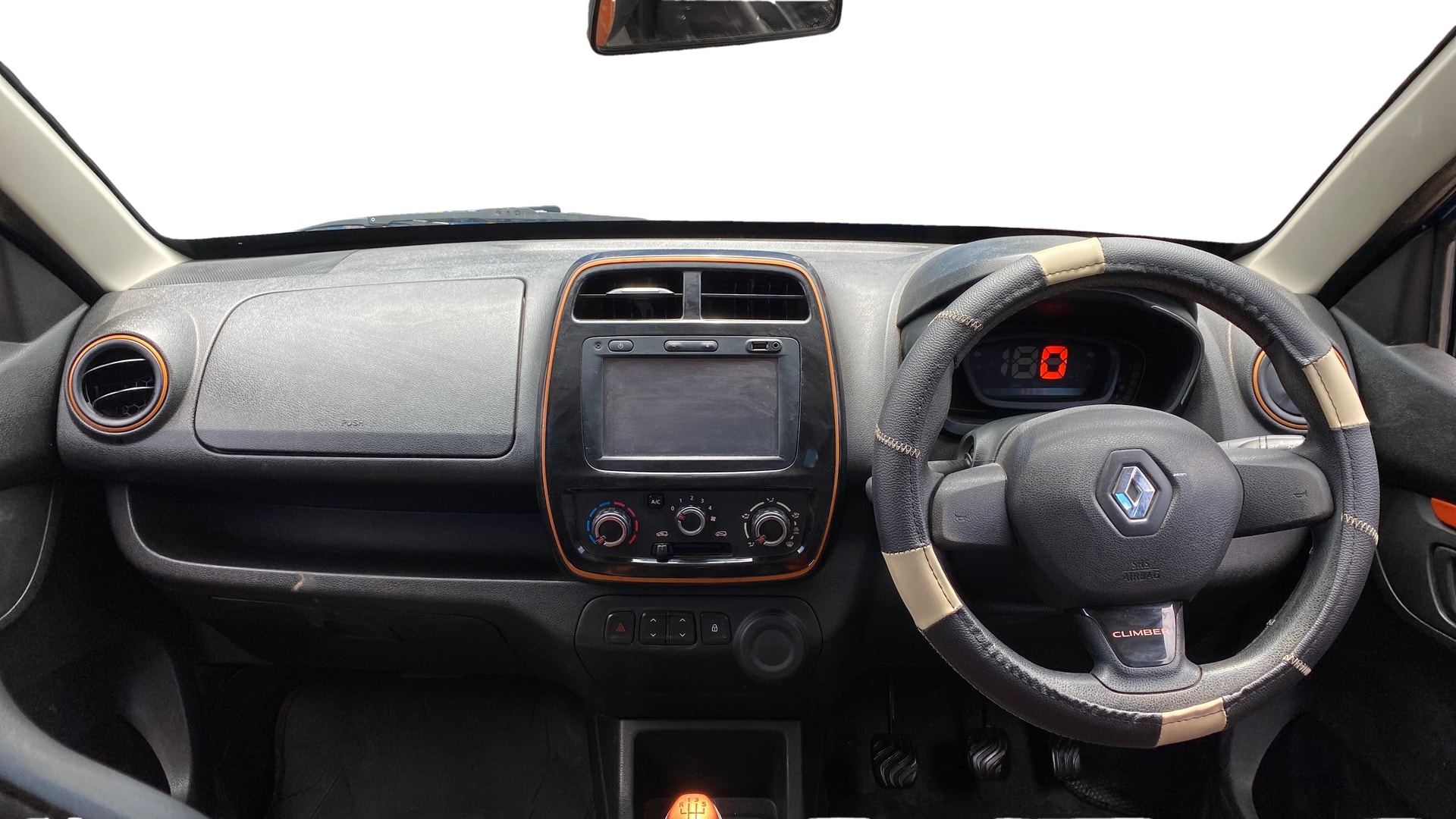 View 2019 Renault Kwid RXT 1.0 Driver Airbag Option Image 29 Used 2019 Renault Kwid RXT 1.0 Driver Airbag Option Image 29