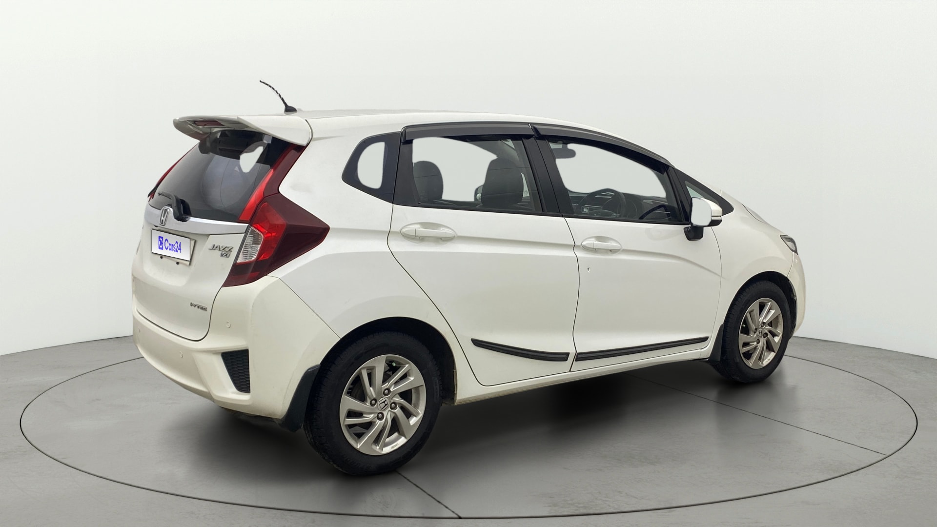 View 2017 Honda Jazz E MT Diesel Image 43 Used 2017 Honda Jazz E MT Diesel Image 43