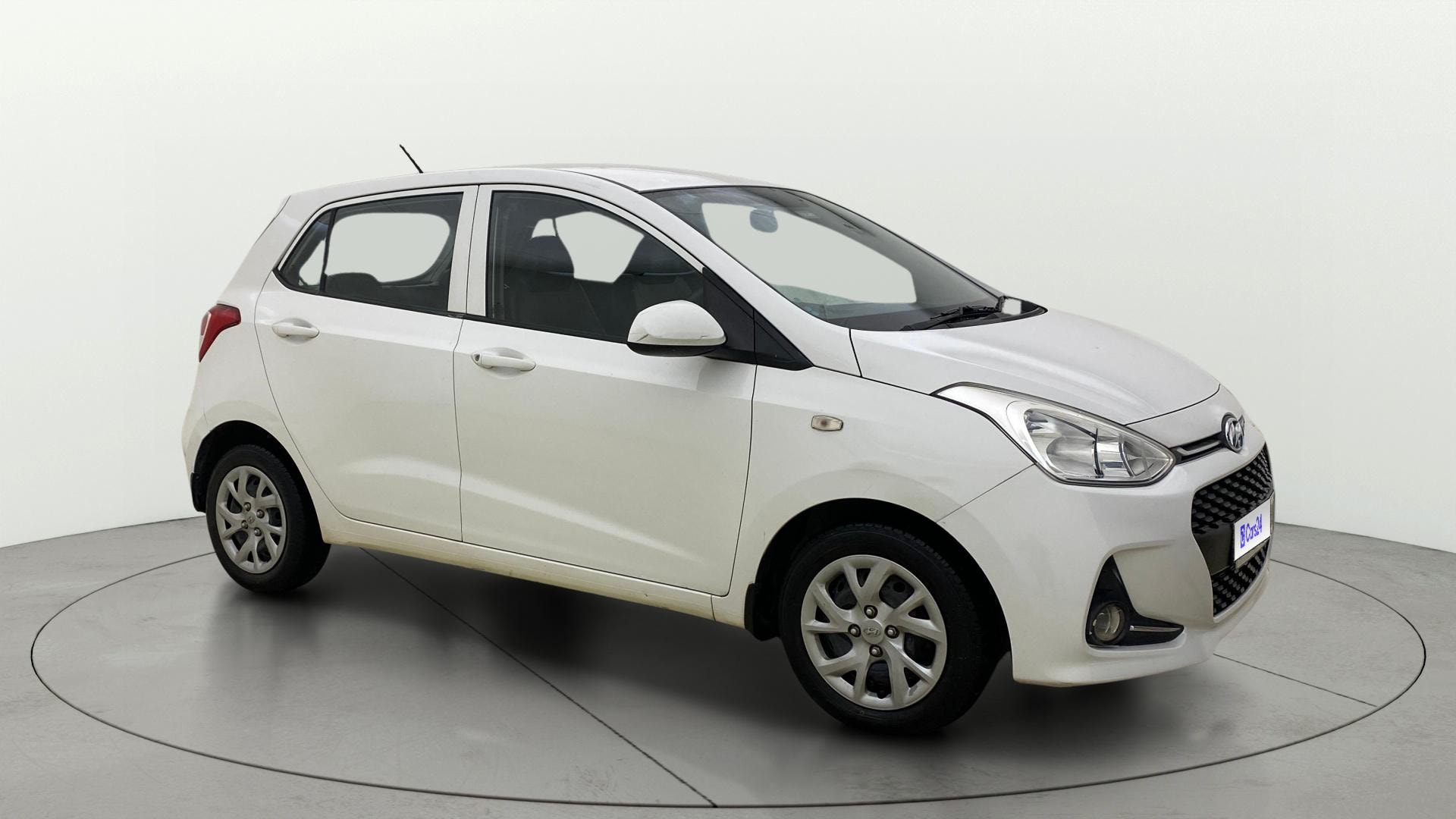 View 2017 Hyundai Grand i10 1.2 Magna Petrol AT Image 21 Used 2017 Hyundai Grand i10 1.2 Magna Petrol AT Image 21