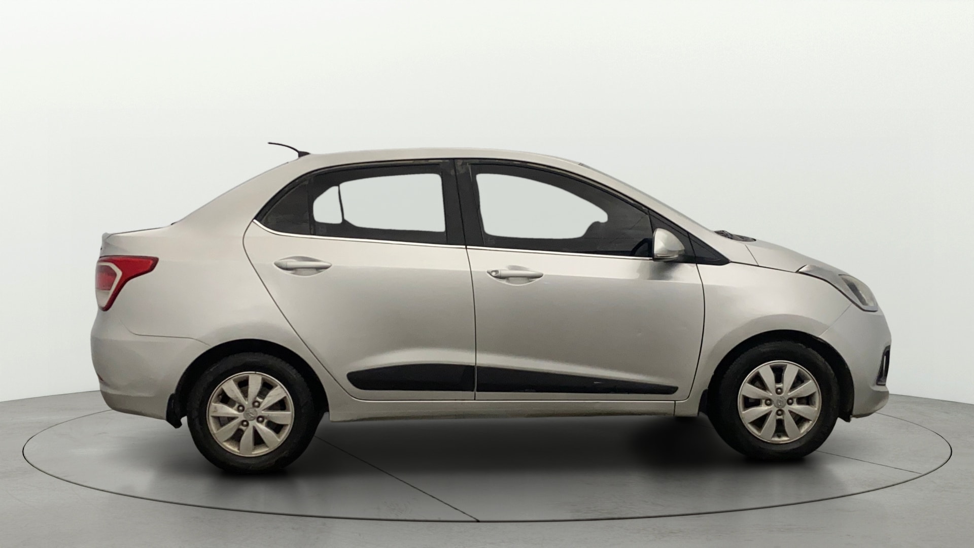 View 2016 Hyundai Xcent SX Petrol Image 29 Used 2016 Hyundai Xcent SX Petrol Image 29