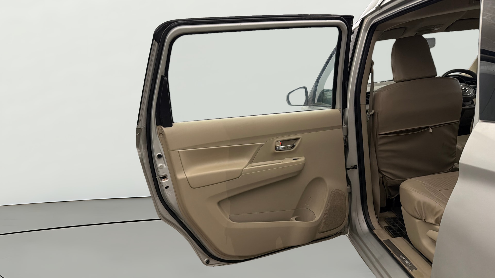 View 2020 Maruti Suzuki 1000 Base Variant Image 22 Used 2020 Maruti Suzuki 1000 Base Variant Image 22