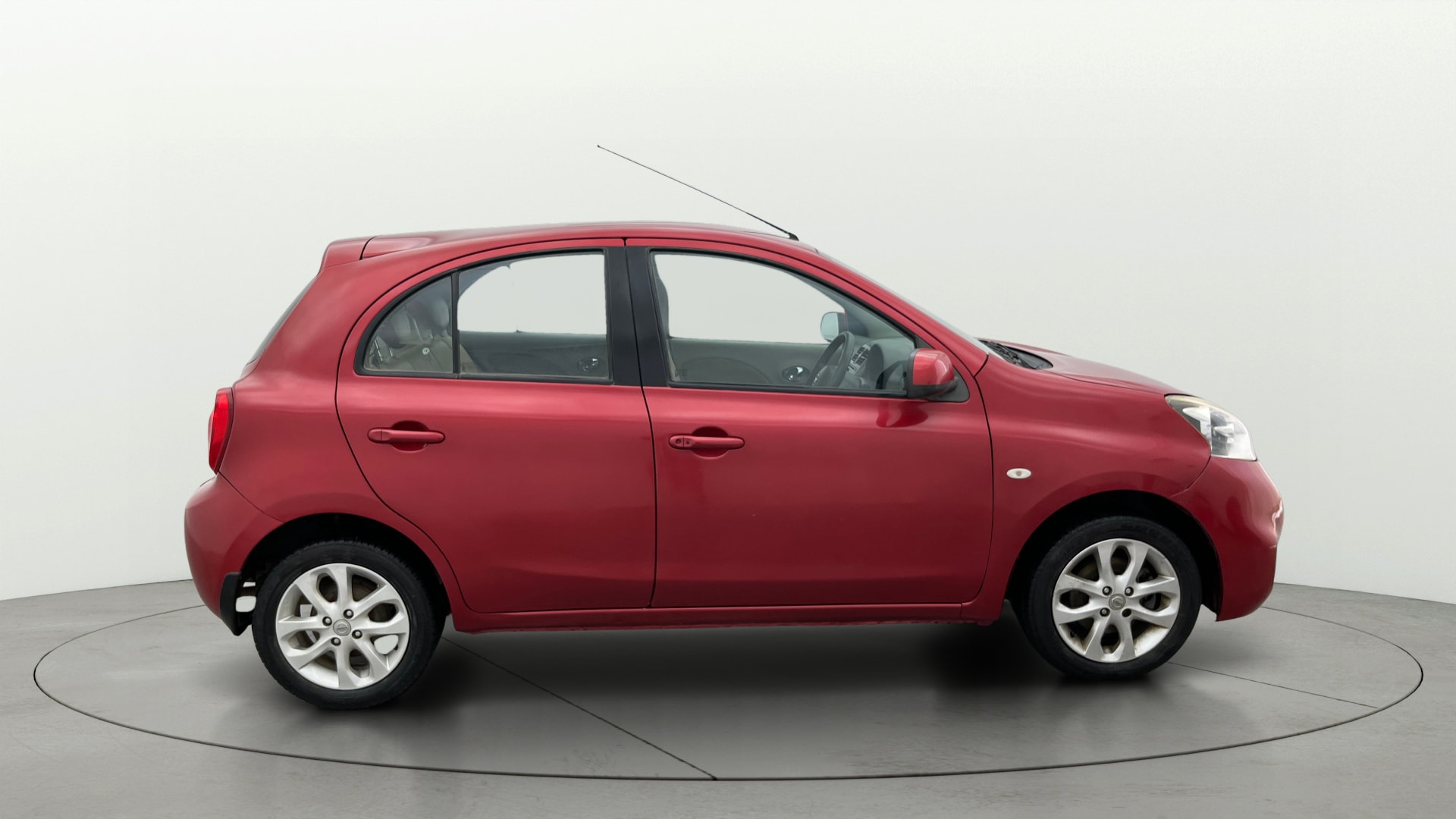 View 2013 Nissan Micra XV (CVT) Image 8 Used 2013 Nissan Micra XV (CVT) Image 8