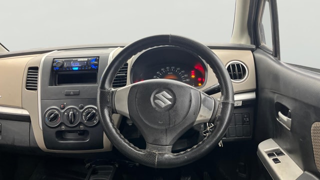 View Maruti Suzuki 1000 Image 12 Used Maruti Suzuki 1000 Image 12