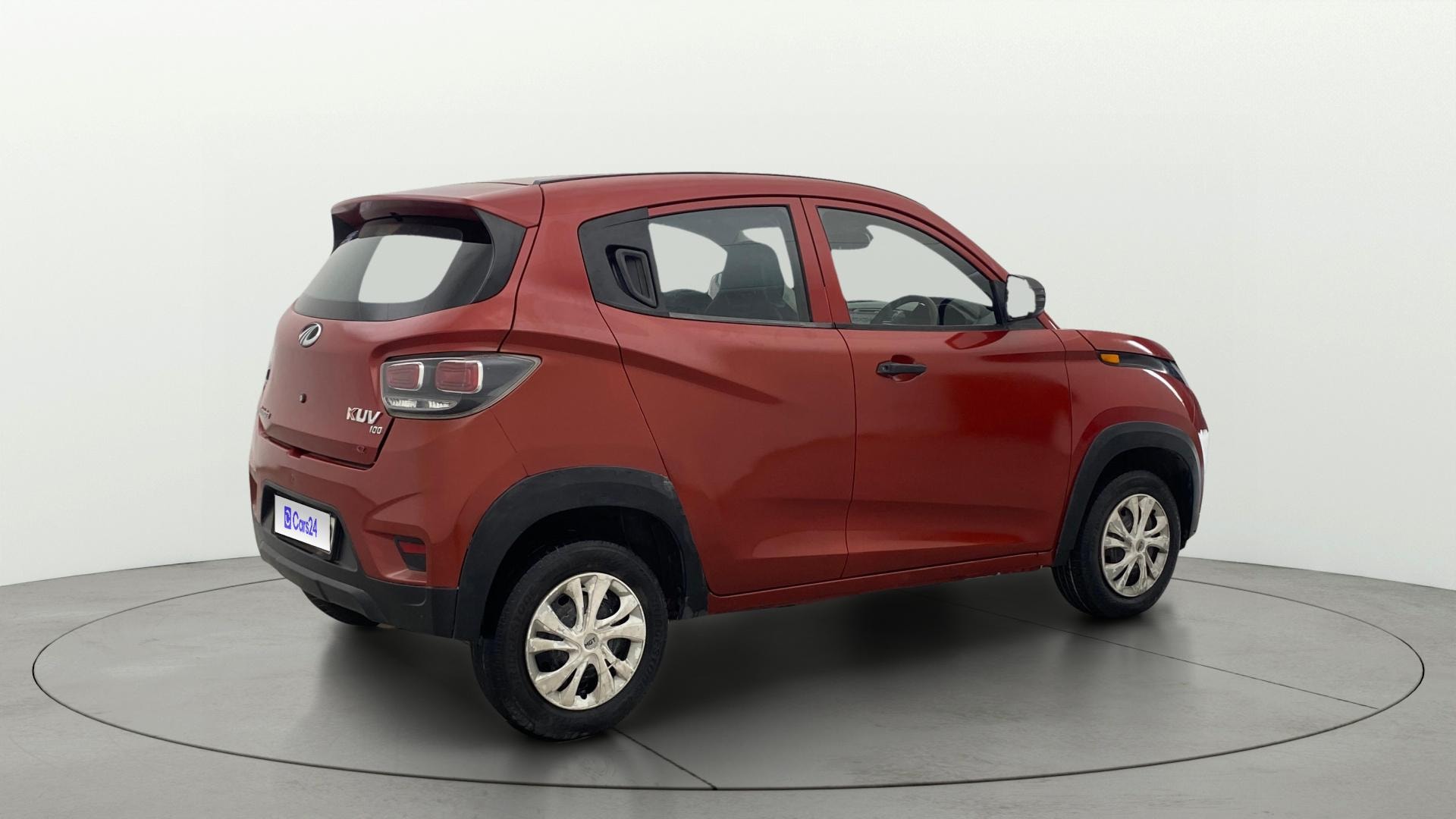 View 2018 Mahindra KUV100 K2 Petrol BS IV Image 42 Used 2018 Mahindra KUV100 K2 Petrol BS IV Image 42