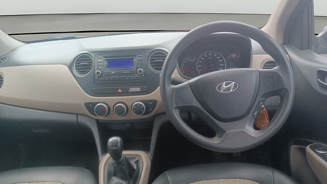 View Hyundai Grand i10 Image 20 Used Hyundai Grand i10 Image 20