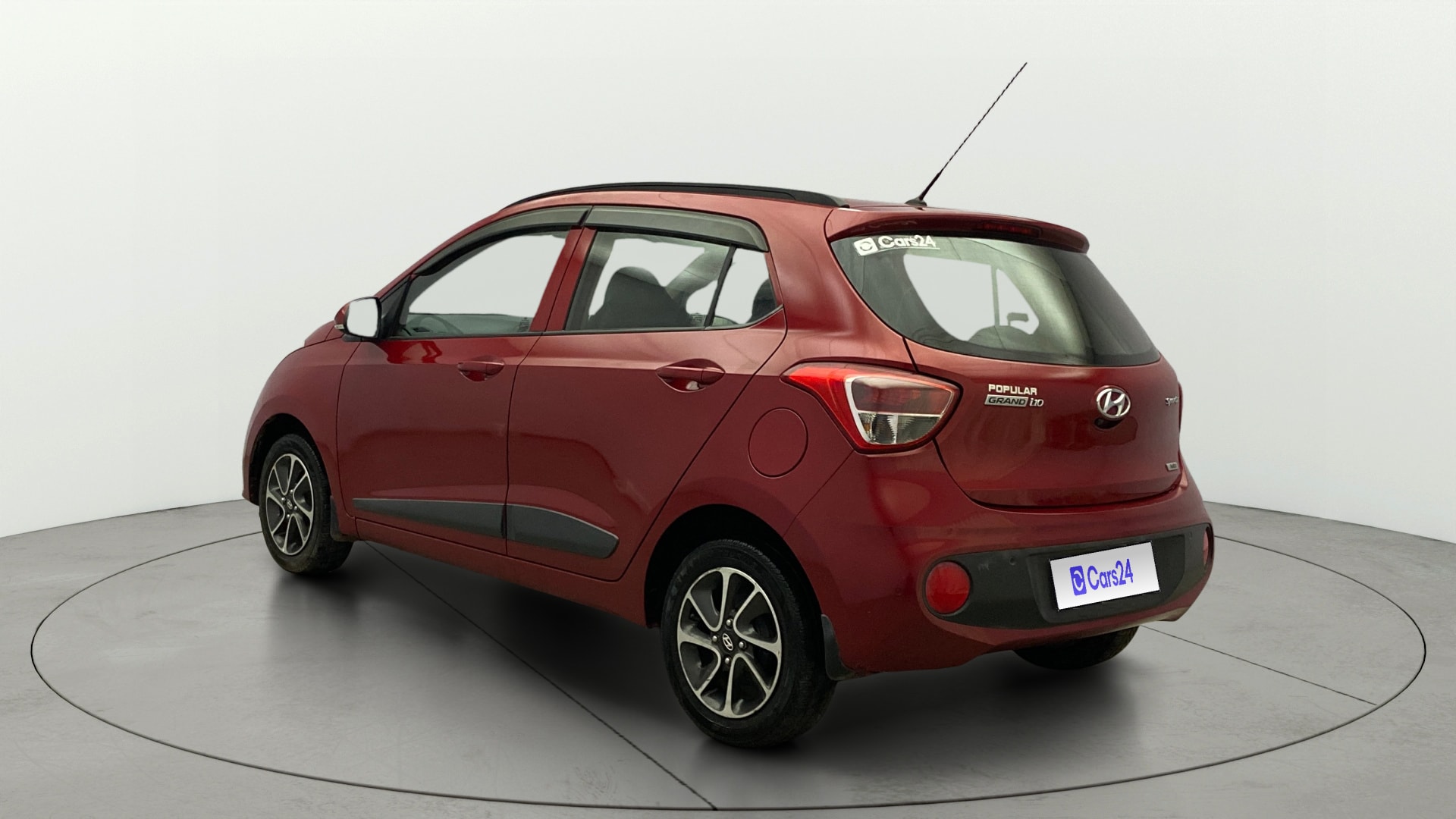 View 2017 Hyundai Grand i10 1.2 Sportz Petrol AT Image 2 Used 2017 Hyundai Grand i10 1.2 Sportz Petrol AT Image 2
