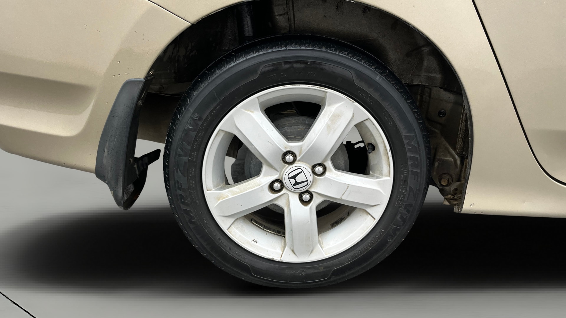 View 2013 Honda City ZX MT Diesel Anniversary Edition Image 31 Used 2013 Honda City ZX MT Diesel Anniversary Edition Image 31