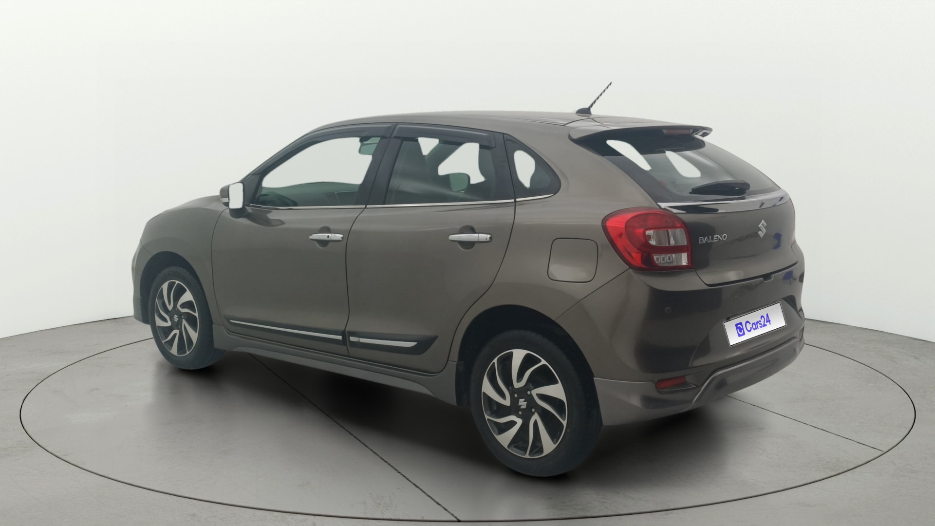 View 2019 Maruti Suzuki 1000 Base Variant Image 2 Used 2019 Maruti Suzuki 1000 Base Variant Image 2