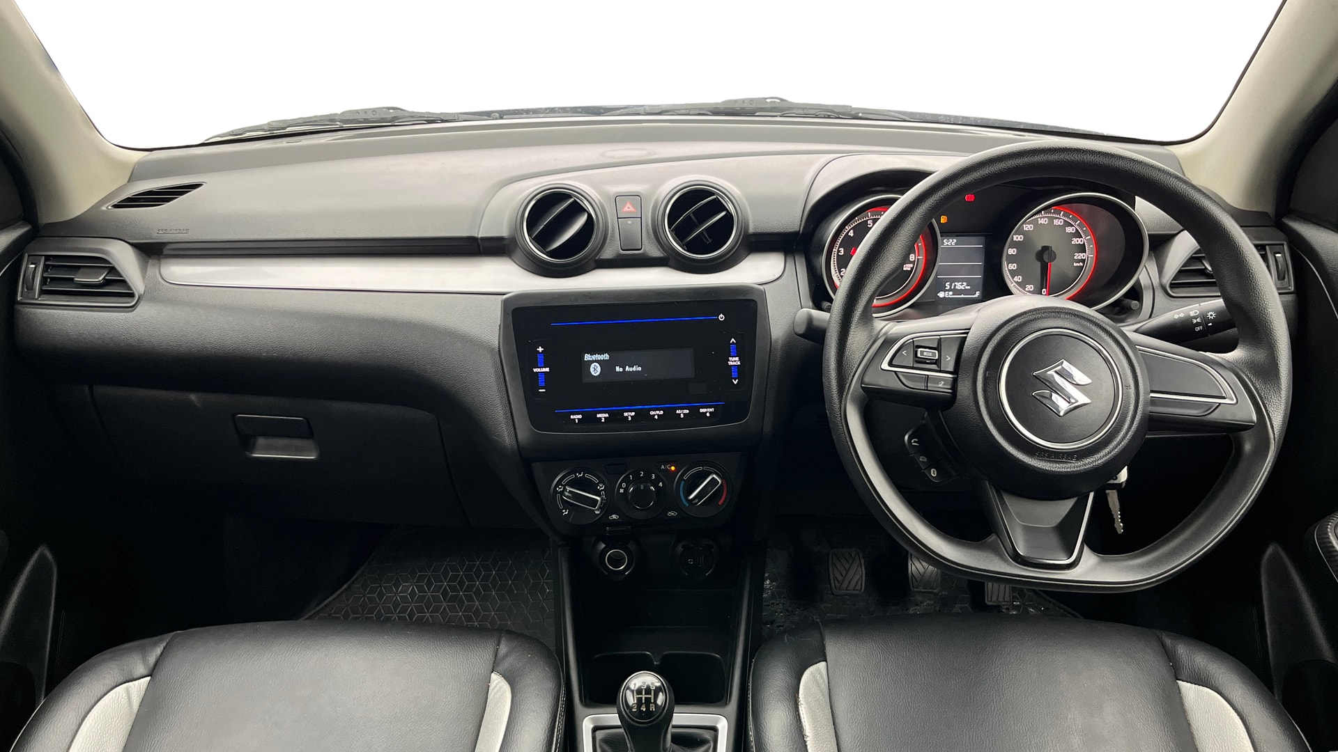 View 2021 Maruti Suzuki 1000 Base Variant Image 15 Used 2021 Maruti Suzuki 1000 Base Variant Image 15