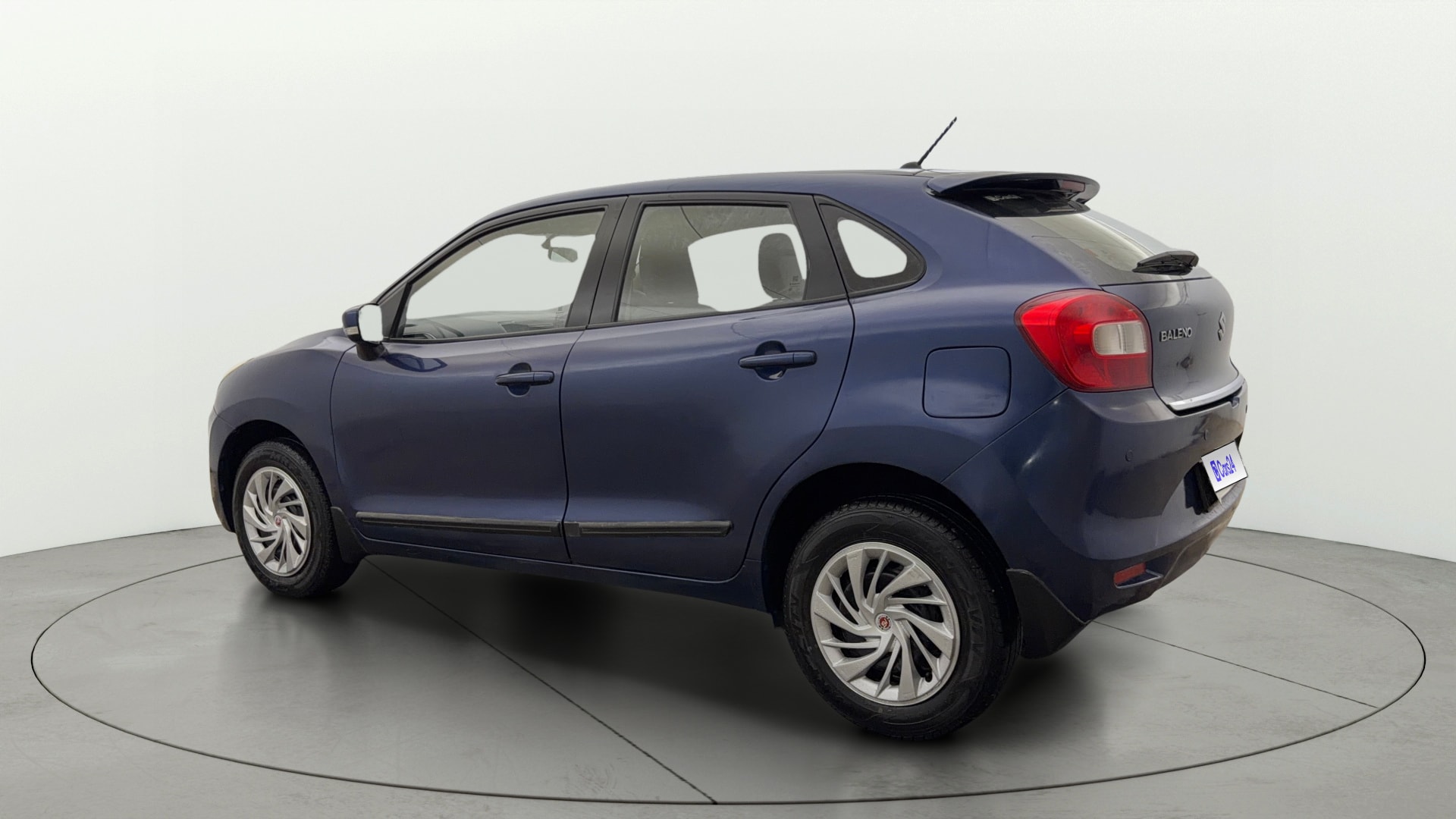 View 2018 Maruti Suzuki 1000 Base Variant Image 2 Used 2018 Maruti Suzuki 1000 Base Variant Image 2